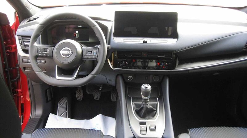 Nissan Qashqai 1.3 DIG-T MHEV 158PS Tekna BOSE