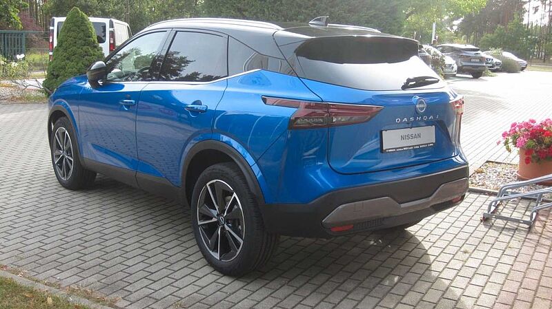 Nissan Qashqai 1.3 DIG-T MHEV 158PS Xtronic Tekna Bose