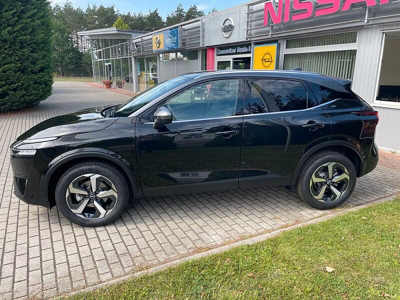 Nissan Qashqai 1.3 DIG-T MHEV 158PS Xtronic N-Connecta