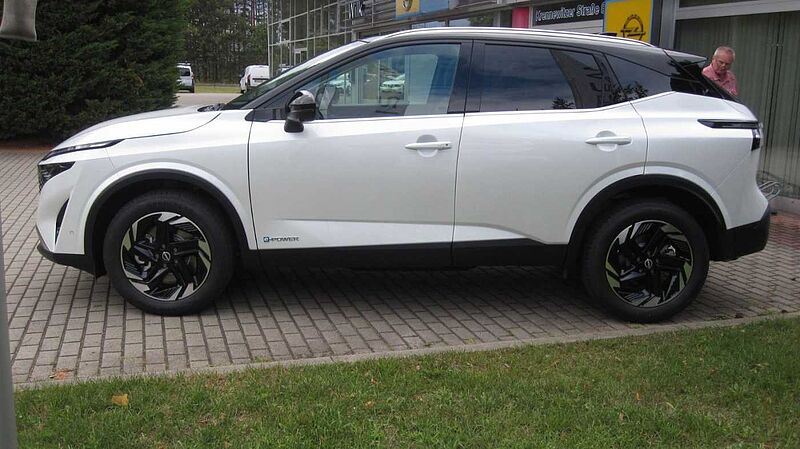 Nissan Qashqai MY24 1.5 VC-T e-Power N-Connecta