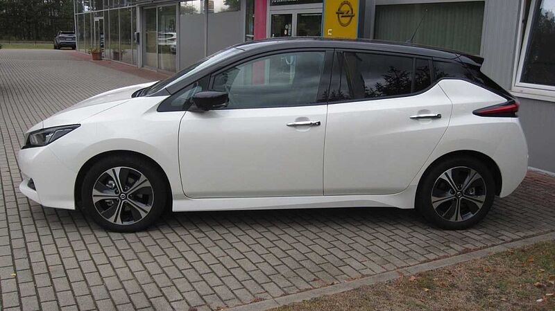 Nissan Leaf 150 PS 40KWH N-CONNECTA