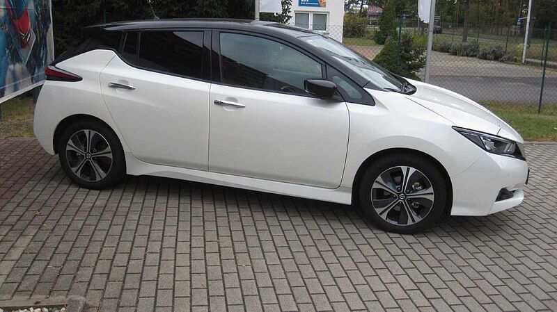 Nissan Leaf 150 PS 40KWH N-CONNECTA