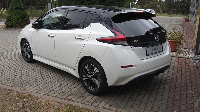 Nissan Leaf 150 PS 40KWH N-CONNECTA