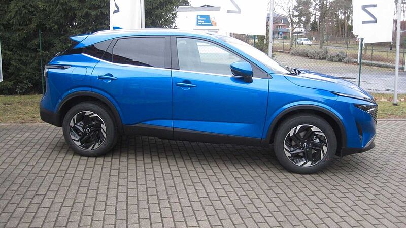 Nissan Qashqai 1.3 DIG-T MHEV 140PS N-Connecta